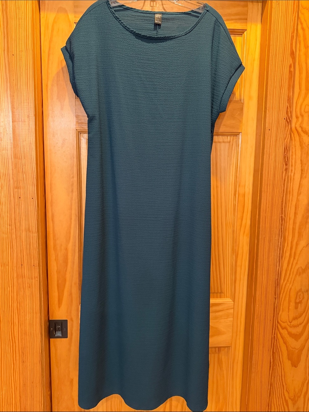 Relaxed Teal Maxi Dress with Short Sleeves
